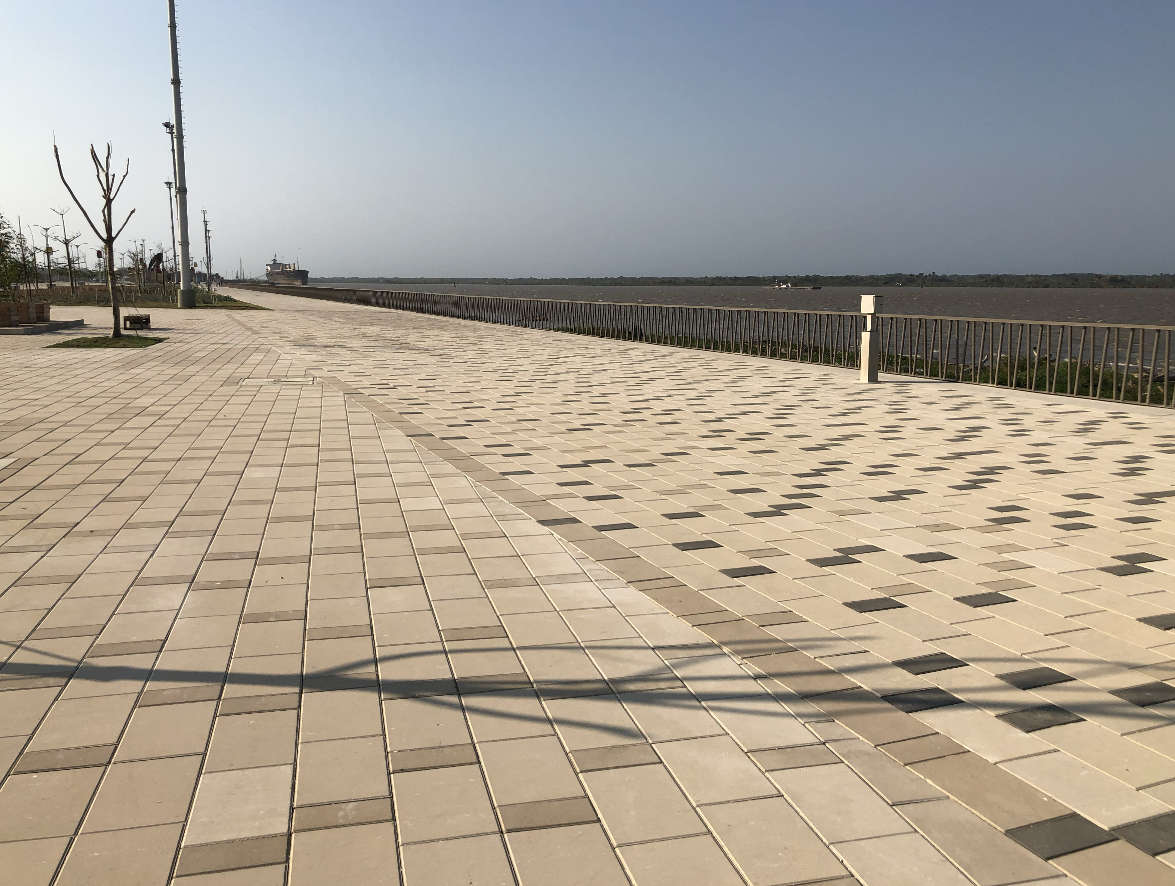 Gran Malecón - Paseo junto al río